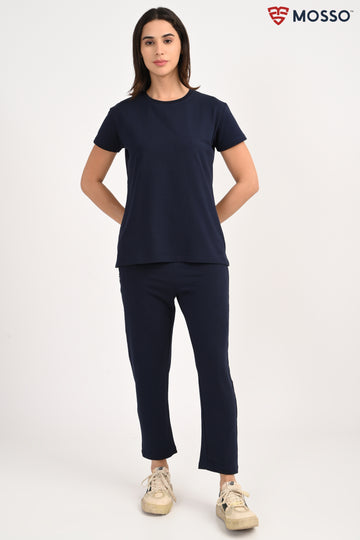 Stylish Women’s Tracksuit – Perfect for Travel & Airport Wear